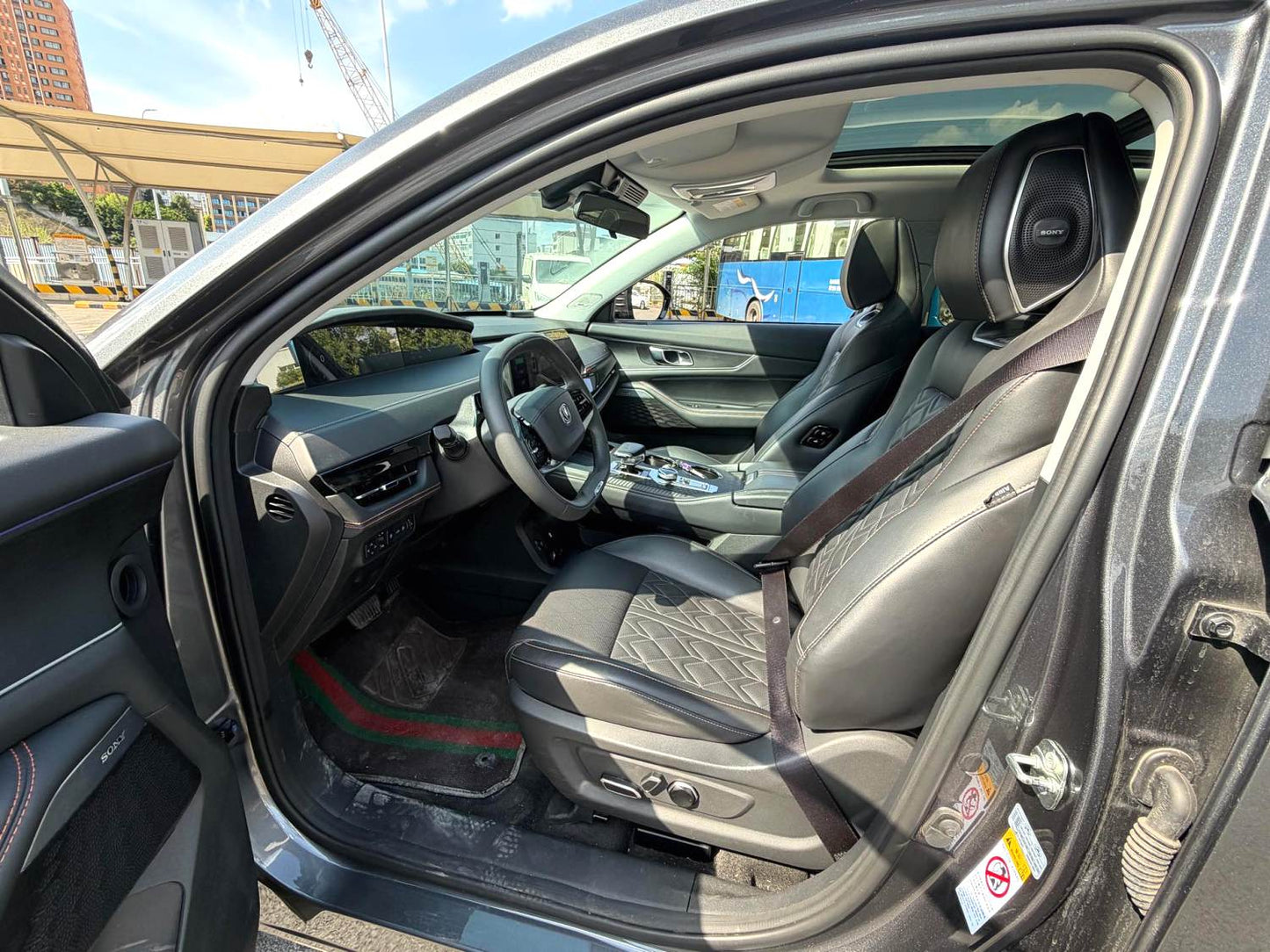Changan UNI-K|iDD 2022 Model 1.5T Blue Whale iDD Premium Edition Automatic
