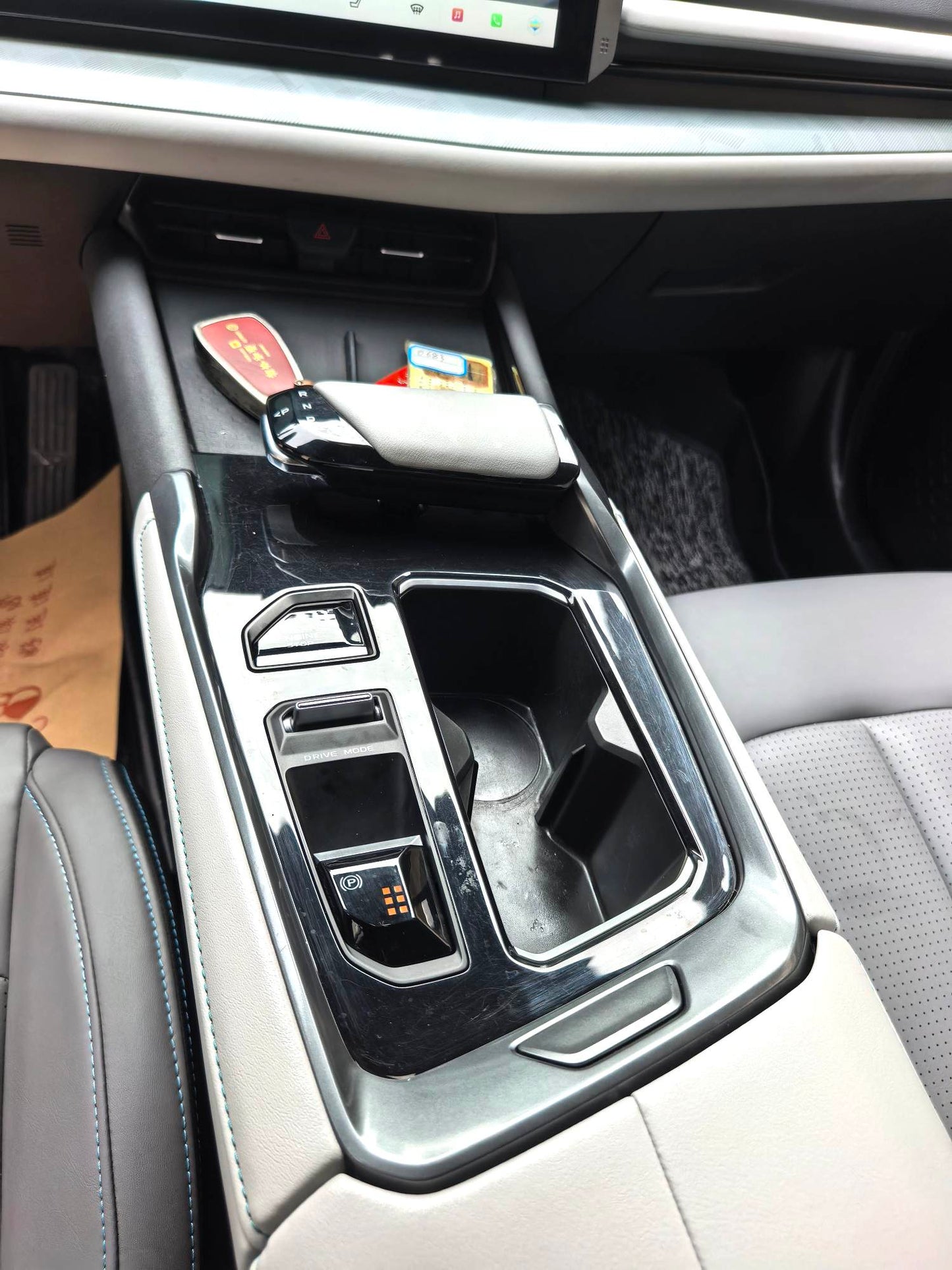 Changan UNI-T|2023 Model 1.5T Flagship Edition Automatic Transmission