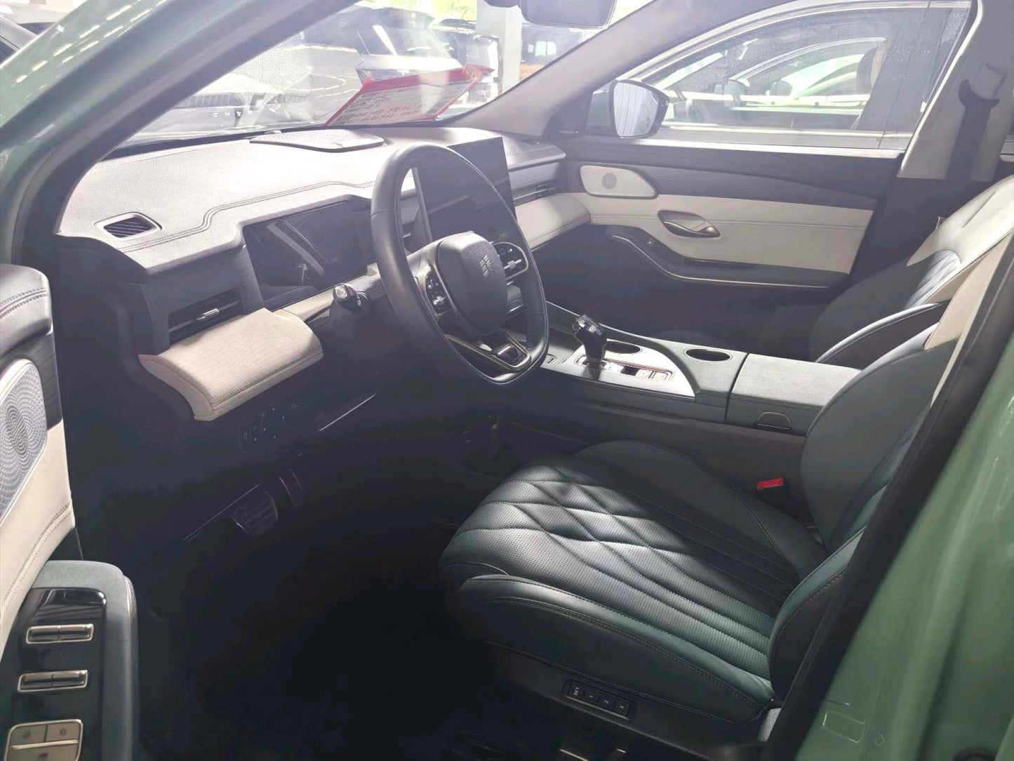 Jetour Shanhai L9 2023 Model|1.5TD PHEV Max 7-Seater Automatic Transmission