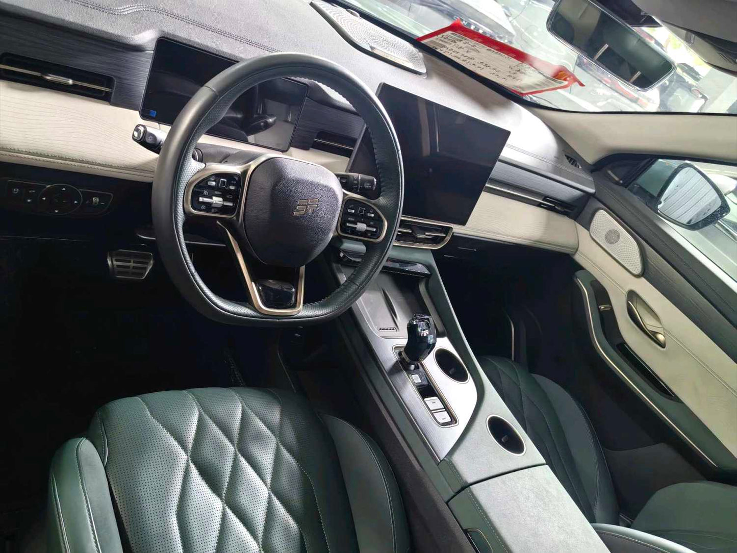 Jetour Shanhai L9 2023 Model|1.5TD PHEV Max 7-Seater Automatic Transmission