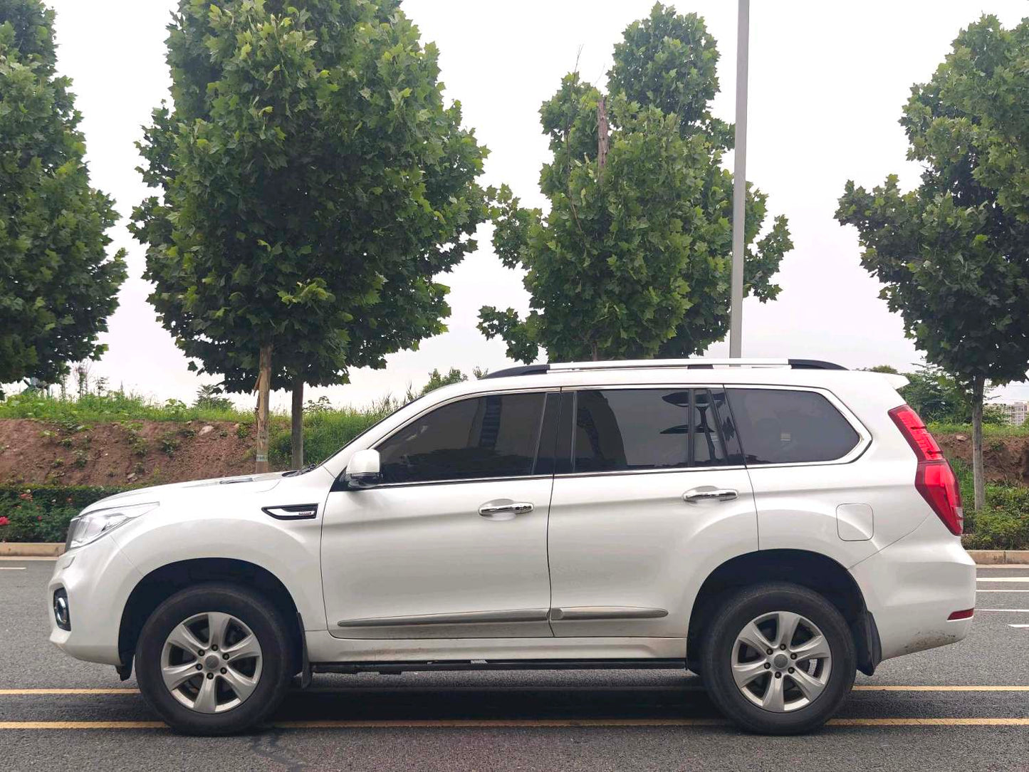Haval H9|2017 Model 2.0TD 4WD Premium Edition 5-Seater Automatic Transmission
