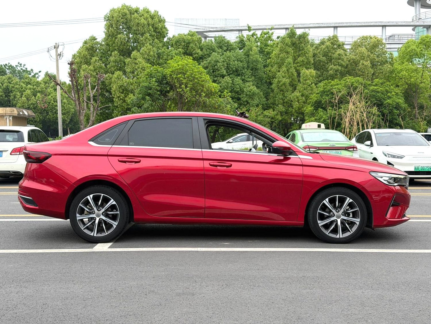 Geely Emgrand Sedan 2022 Model|1.5L CVT Premium Trim Automatic Transmission