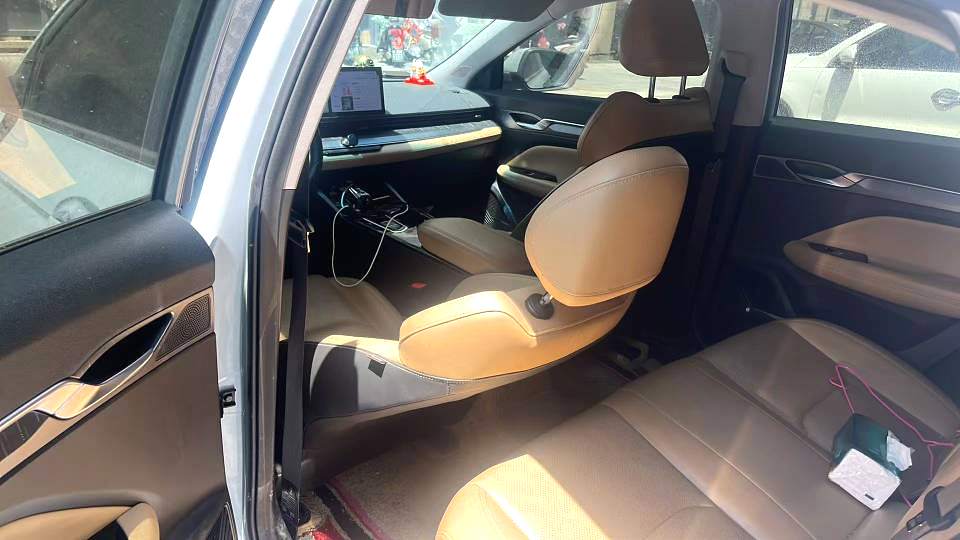 Geely Emgrand L Hi·P 2024 Model|1.5TD-DHT Pro 100km Champion Beyond Trim Automatic