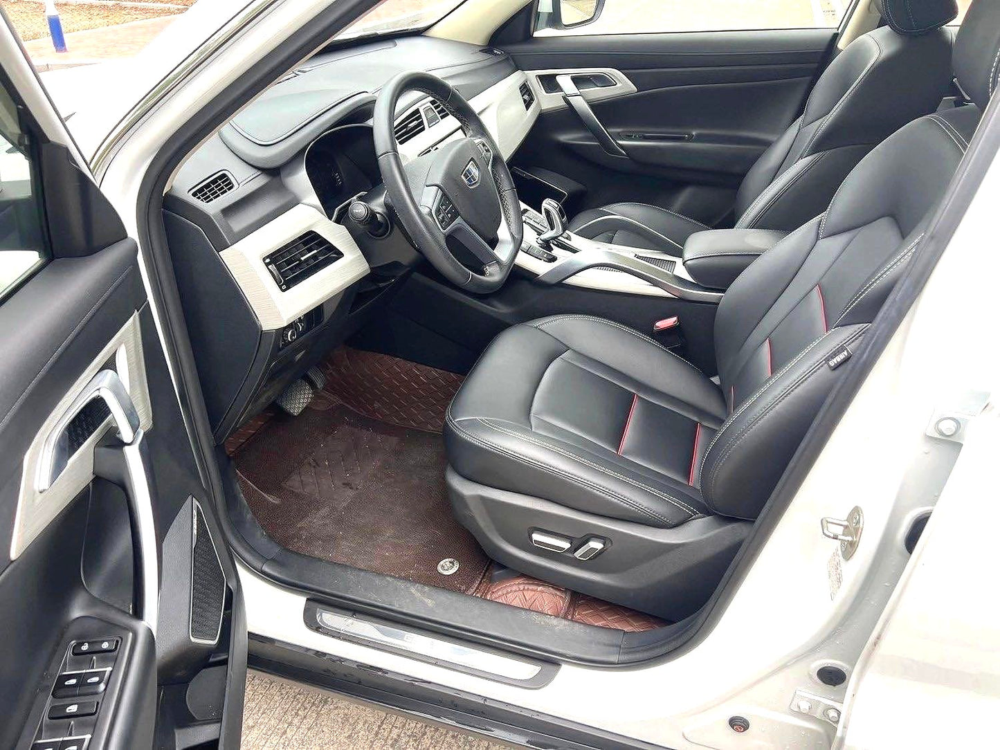 Geely Boyue 2020 Model|1.8TD FWD Smart Connect 4G Internet Edition Automatic Transmission