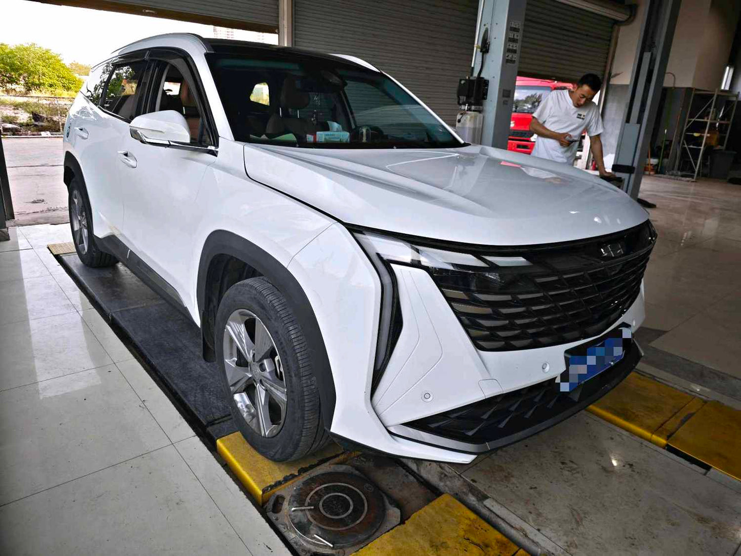 Geely Boyue L 2023 Model|1.5TD Luxury Trim Automatic Transmission