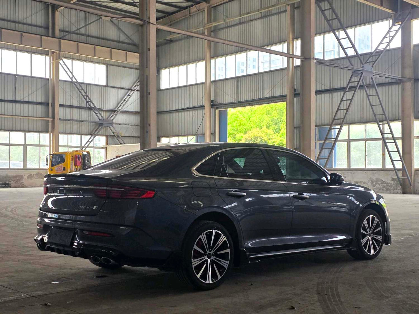Geely Preface 2025 Model|1.5TD Oriental Glow Kunlun Trim Automatic Transmission