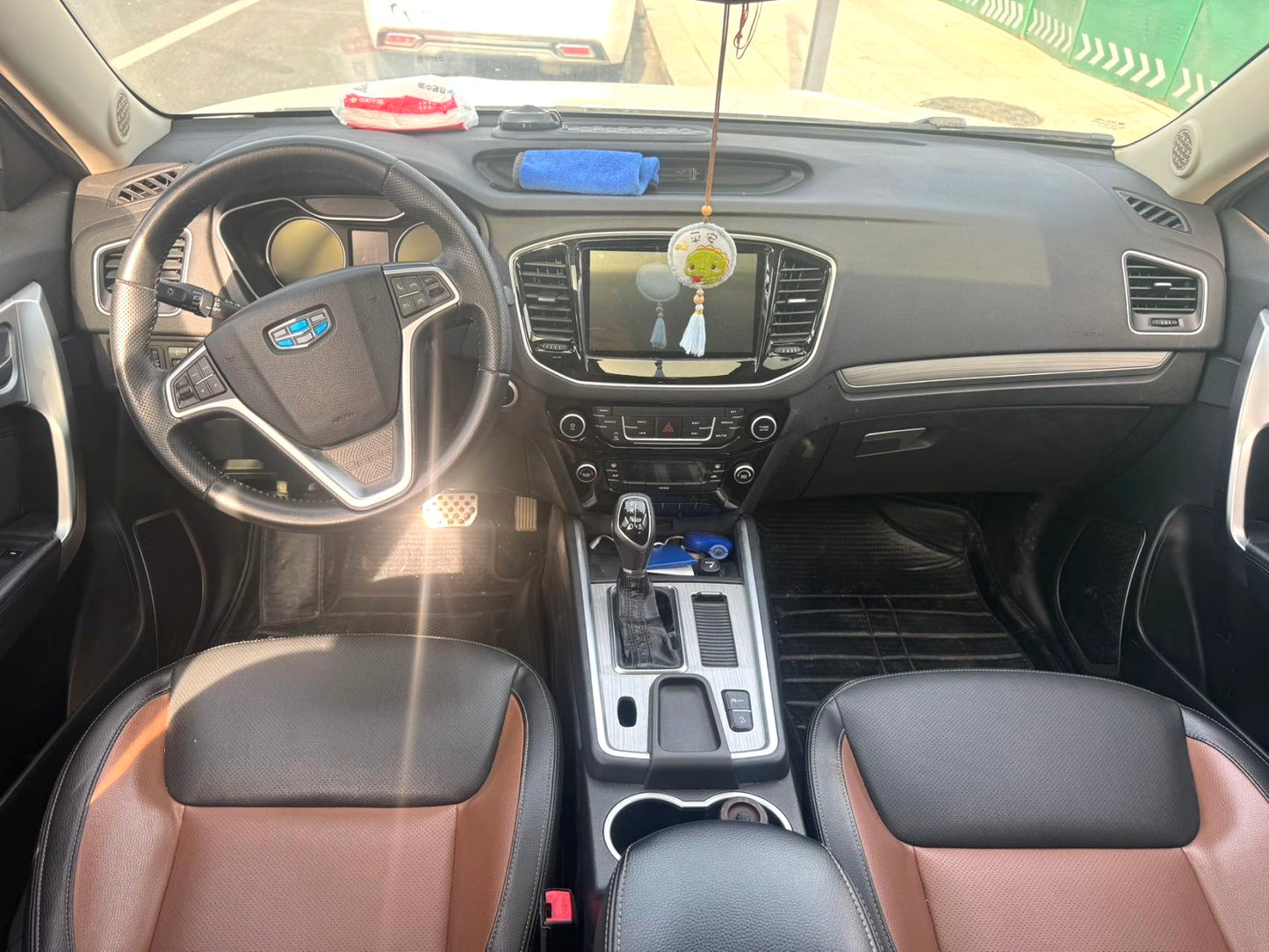 Geely Vision X6 (Yuanjing SUV) 2016 Model|1.3T CVT Luxury Trim Automatic Transmission