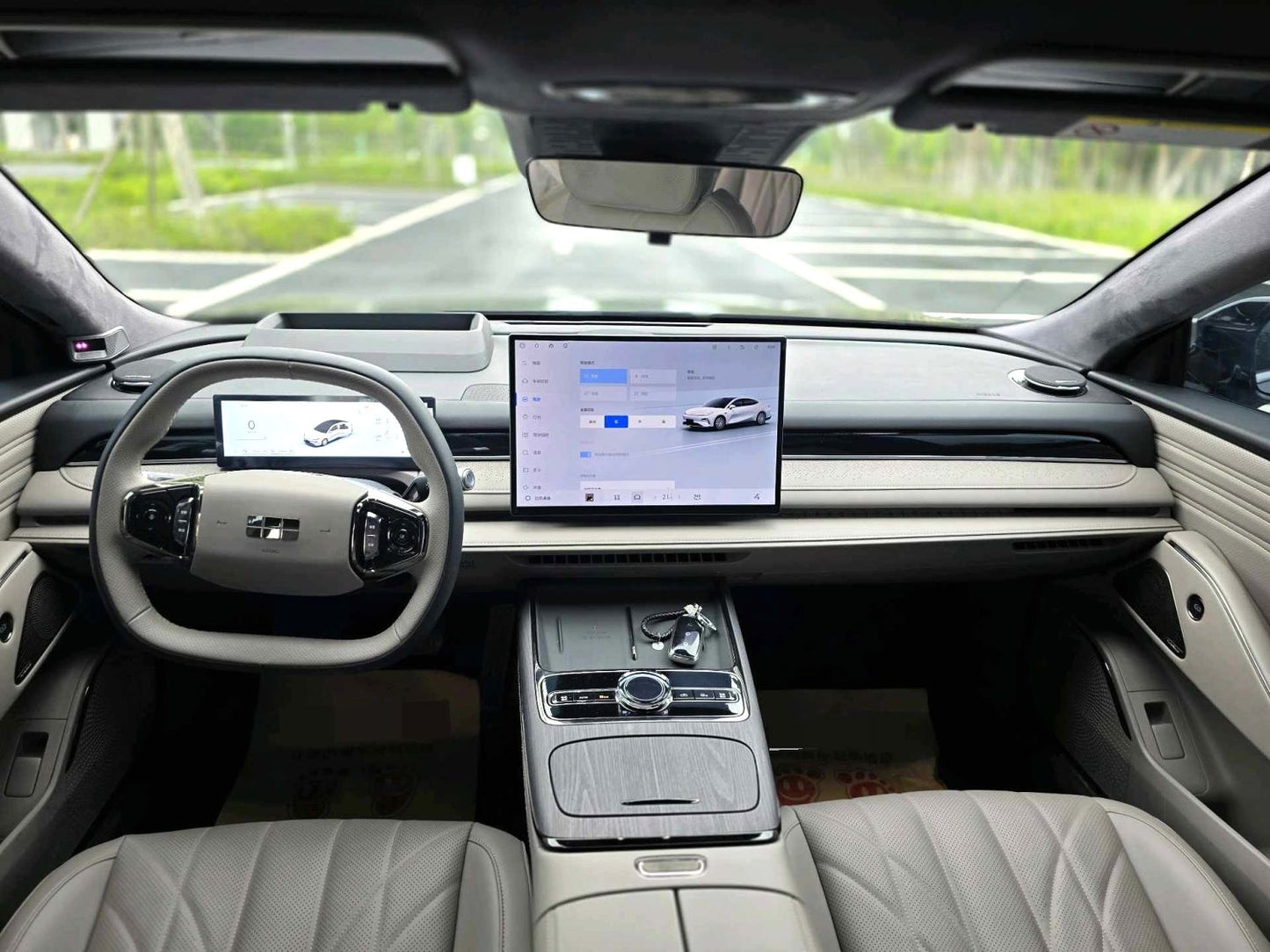 Geely Galaxy Starshine 8 2025 Model|1.5 EM-i 130km Flagship Trim|Automatic Transmission