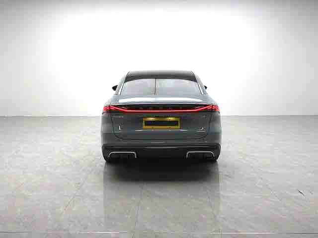 Geely Galaxy L6 2023 Model|1.5T EM-i 125km Starship Trim Automatic Transmission