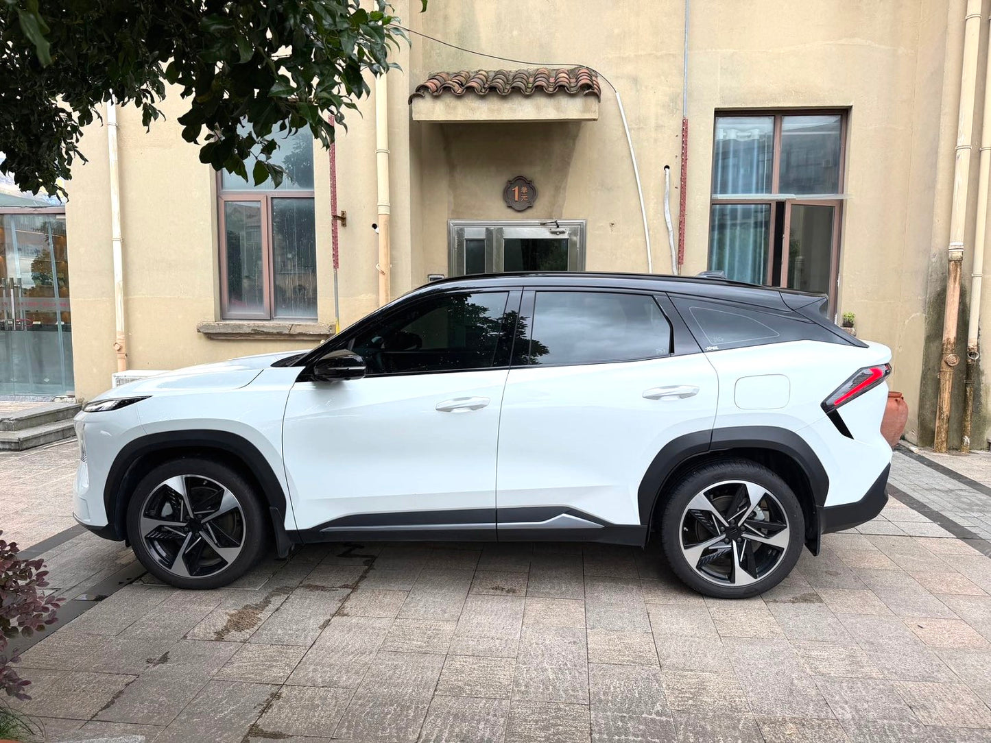 Geely Galaxy L7 2023 Model|1.5T EM-i 115km Starship Trim Automatic Transmission