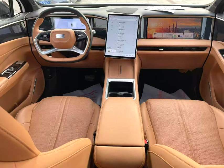 Geely Galaxy L7 2025 Model|1.5 EM-i 115km Explore Plus Trim Automatic Transmission