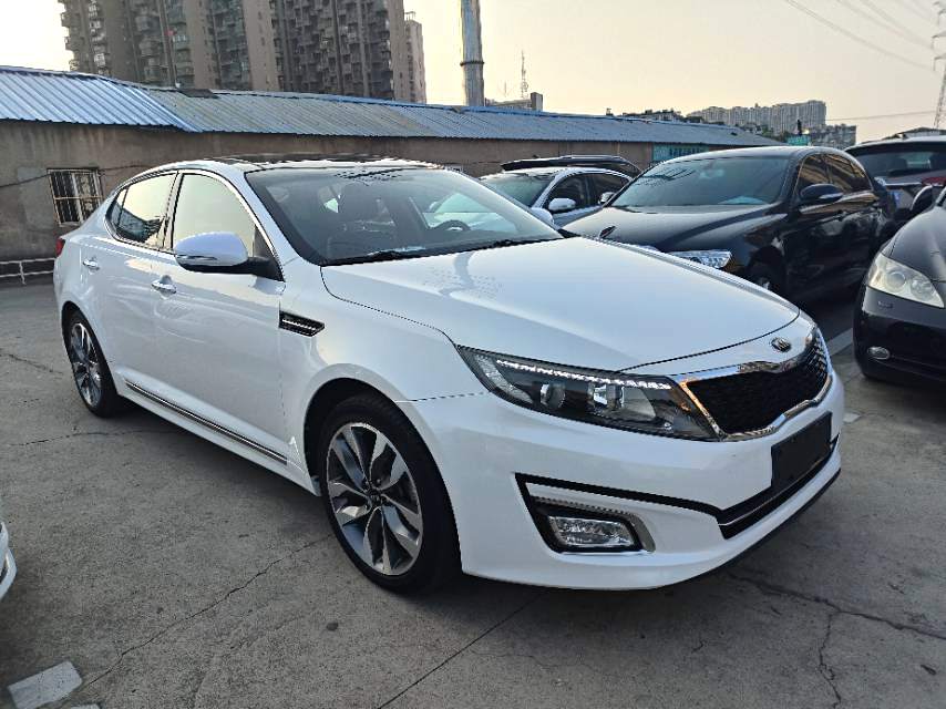 Kia K5 2015 Model|2.0L LUX Trim Automatic Transmission Gasoline Midsize Sedan