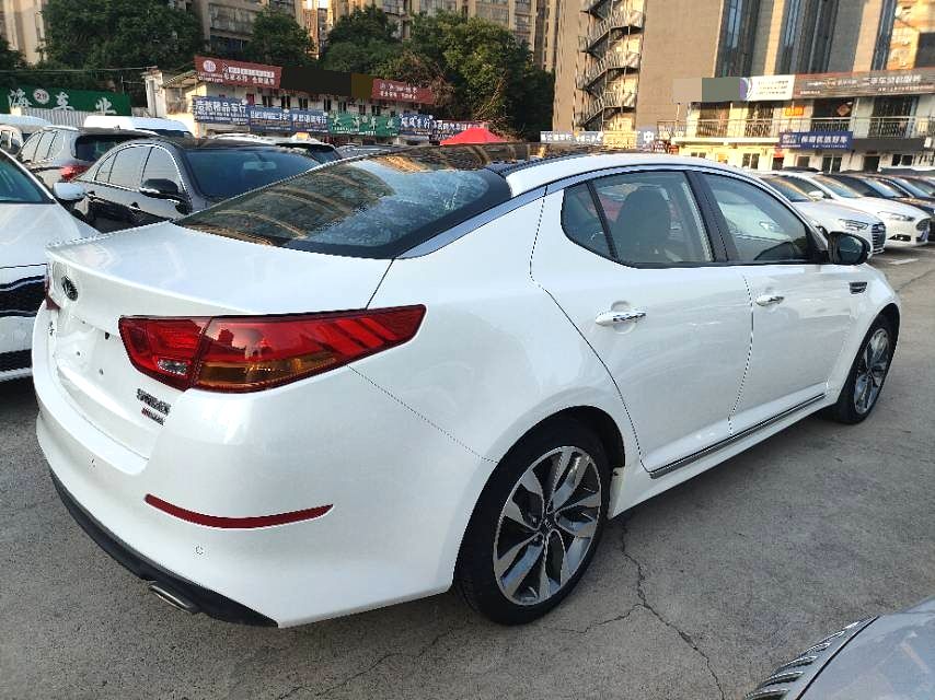 Kia K5 2015 Model|2.0L LUX Trim Automatic Transmission Gasoline Midsize Sedan