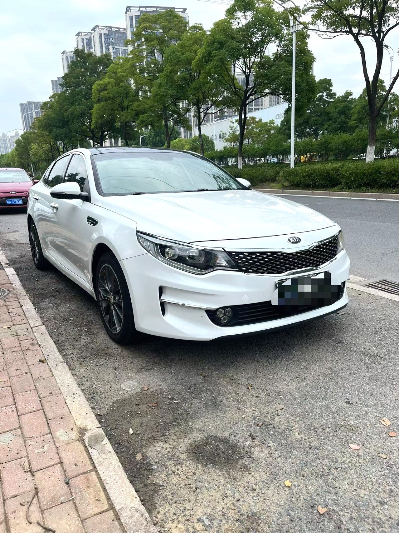 Kia K5 2016 Model|2.0L Luxury Trim Automatic Transmission Gasoline Midsize Sedan