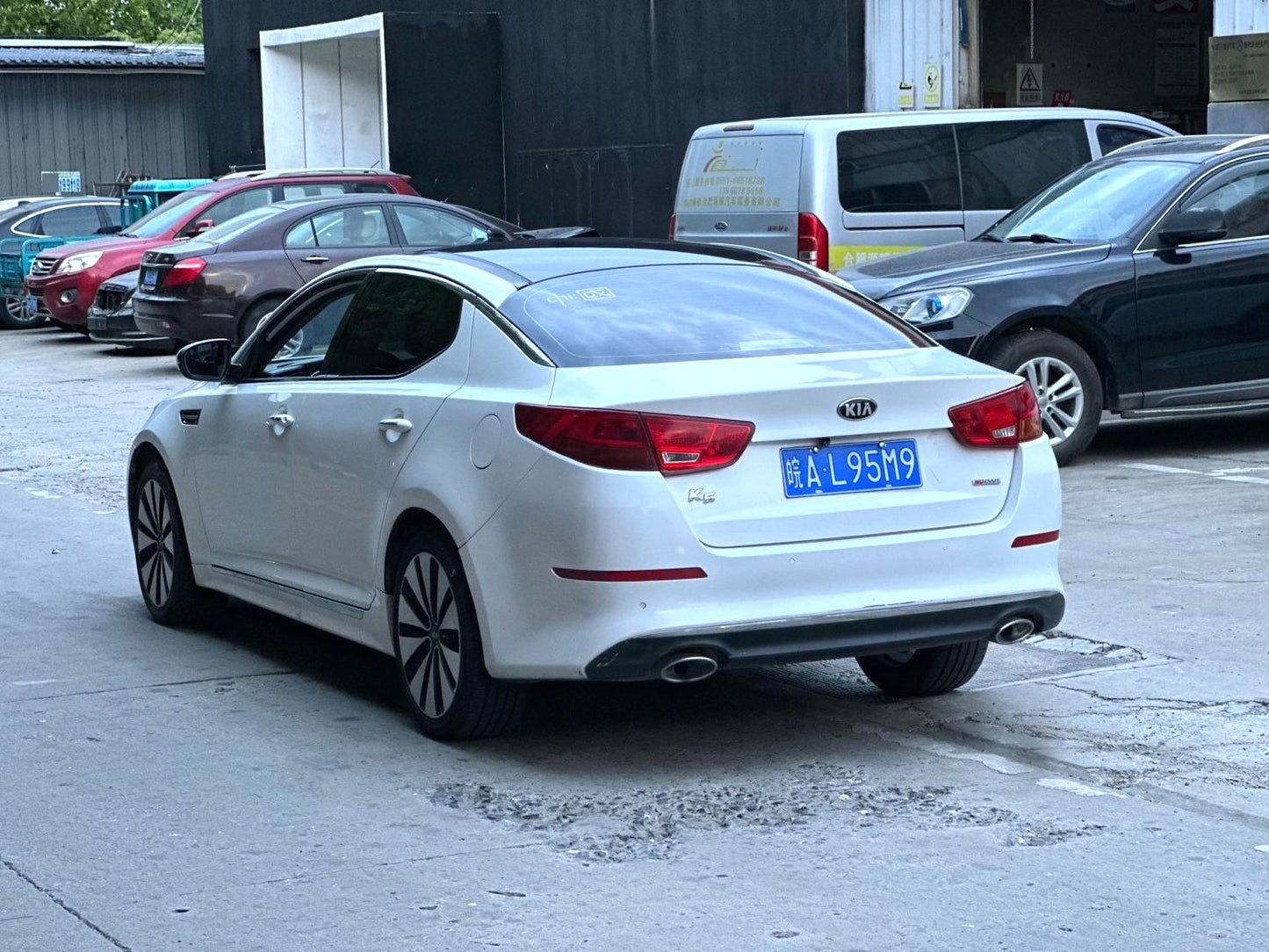 Kia K5 2014 Model|2.0L Luxury Trim Automatic Transmission Gasoline Midsize Sedan