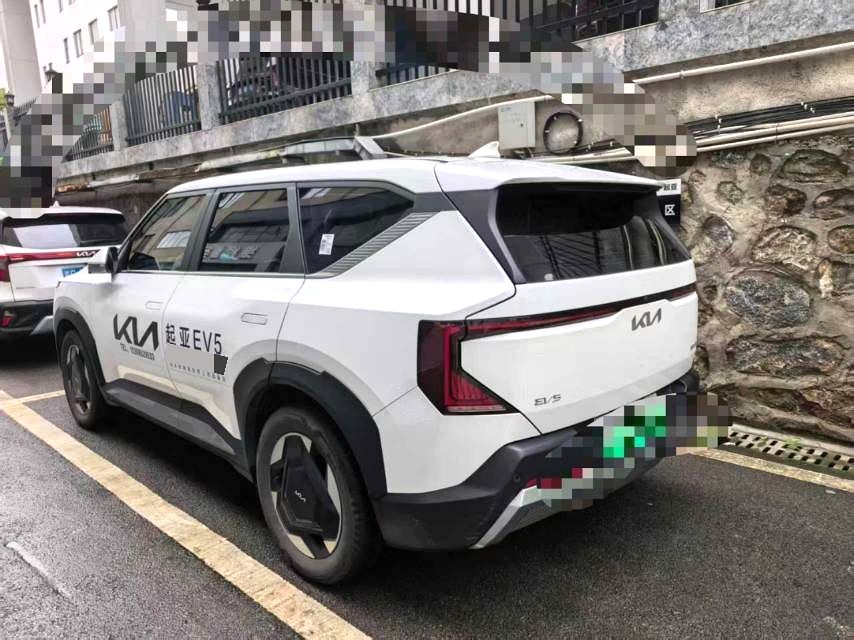 Kia EV5 2025 Model|530km Air Trim Single-Speed Automatic Transmission BEV SUV