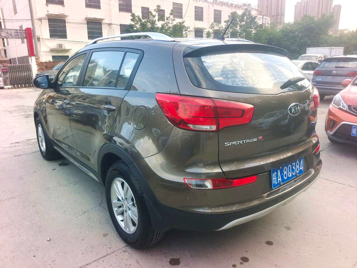 Kia Sportage 2016 Model|2.0L DLX Trim Front-Wheel Drive Automatic Transmission Gasoline Compact SUV