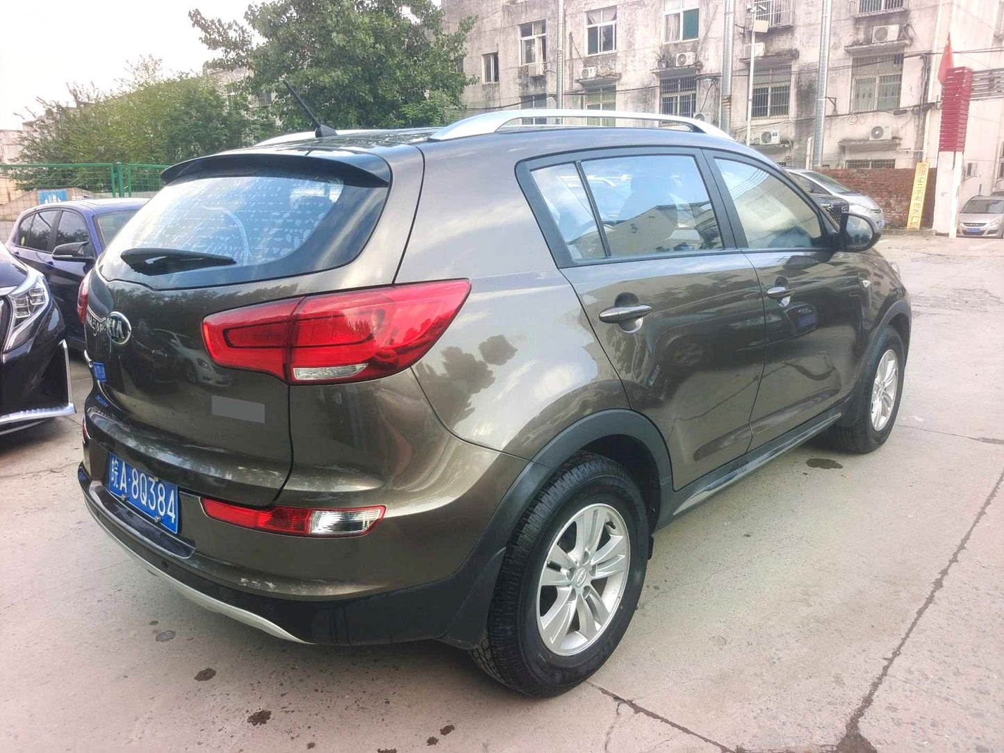 Kia Sportage 2016 Model|2.0L DLX Trim Front-Wheel Drive Automatic Transmission Gasoline Compact SUV