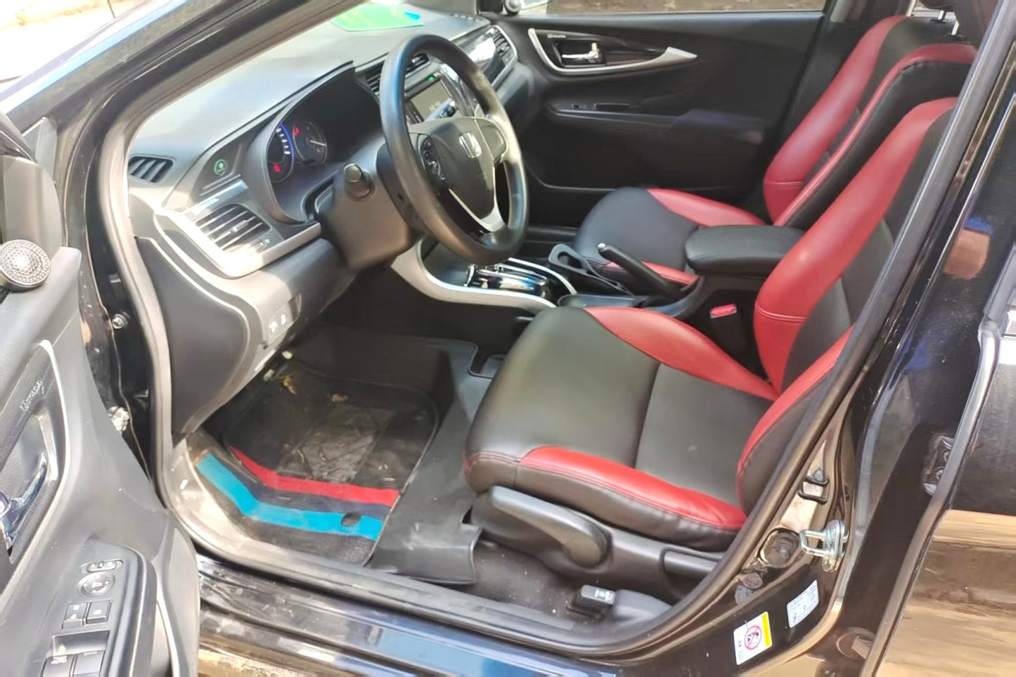 Honda Crider 2015 Model|1.8L Luxury Trim CVT Automatic Transmission