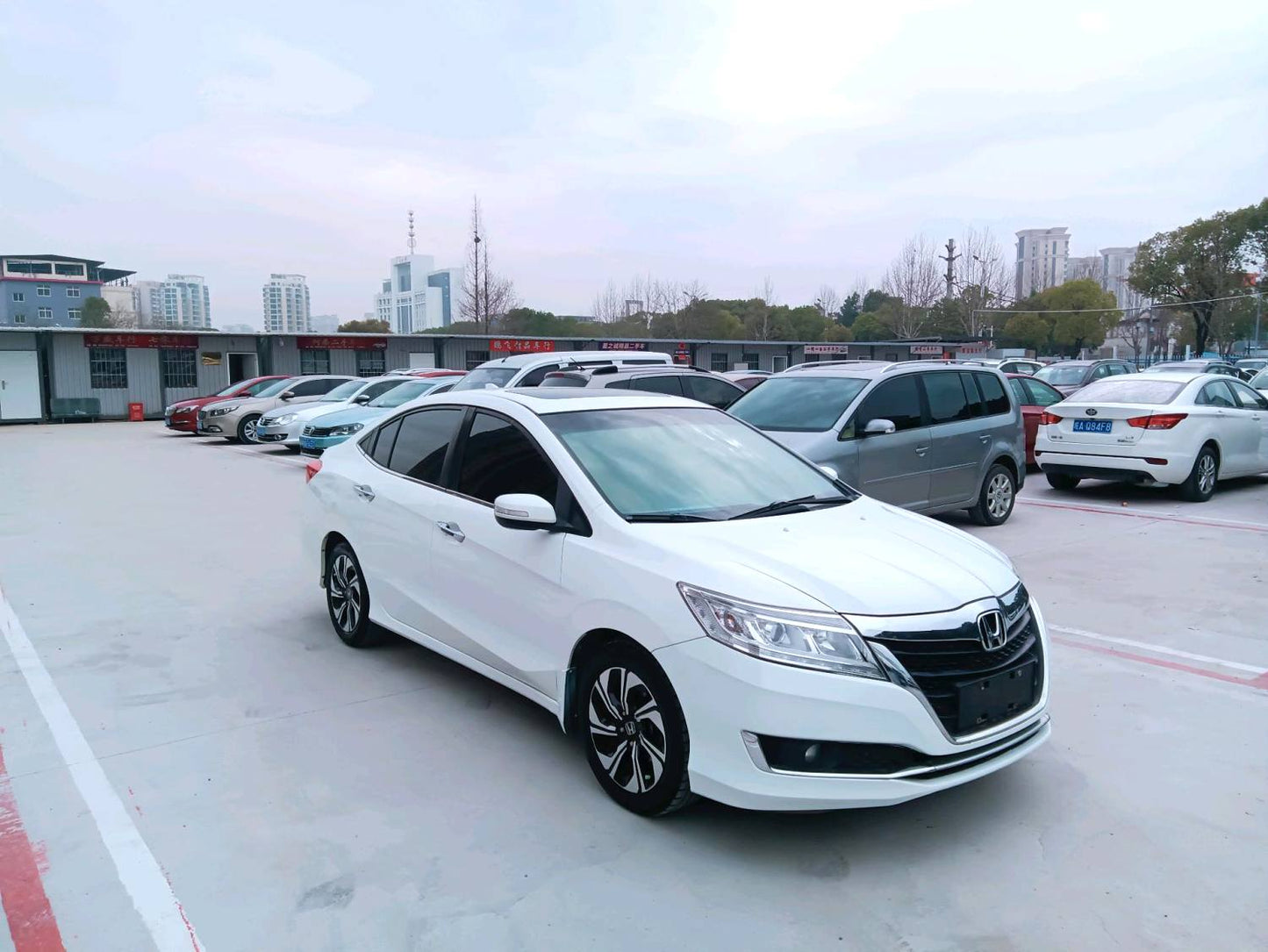 Honda Crider 2016 Model|1.8L Luxury Trim CVT Automatic Transmission