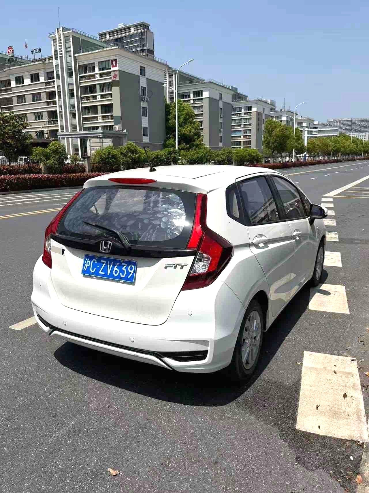 Honda Fit 2018 Model|1.5L Comfort Sunroof Trim CVT Automatic Transmission