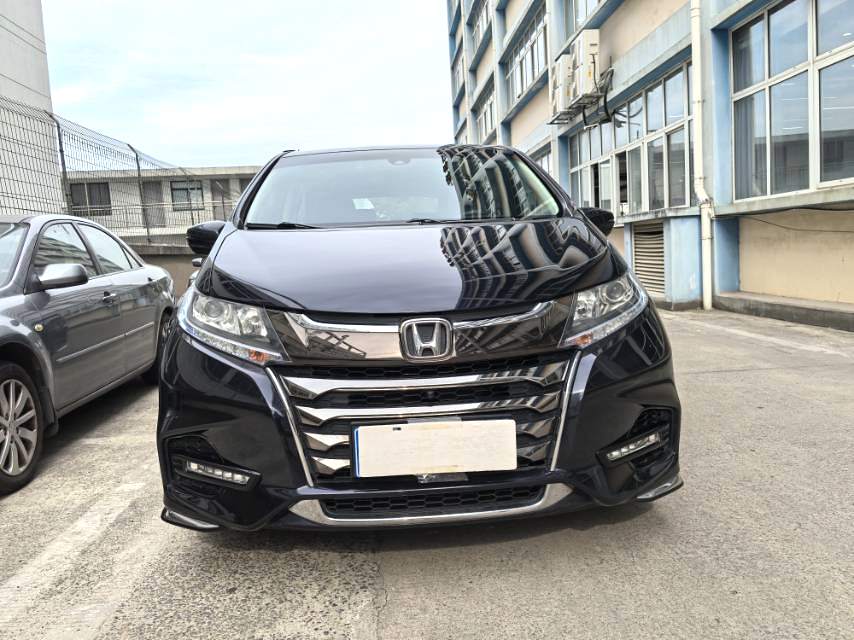 Honda Odyssey 2021 eHEV|2.0L Sharp Enjoy Edition E-CVT Automatic Transmission FWD 7-Seater Hybrid MPV