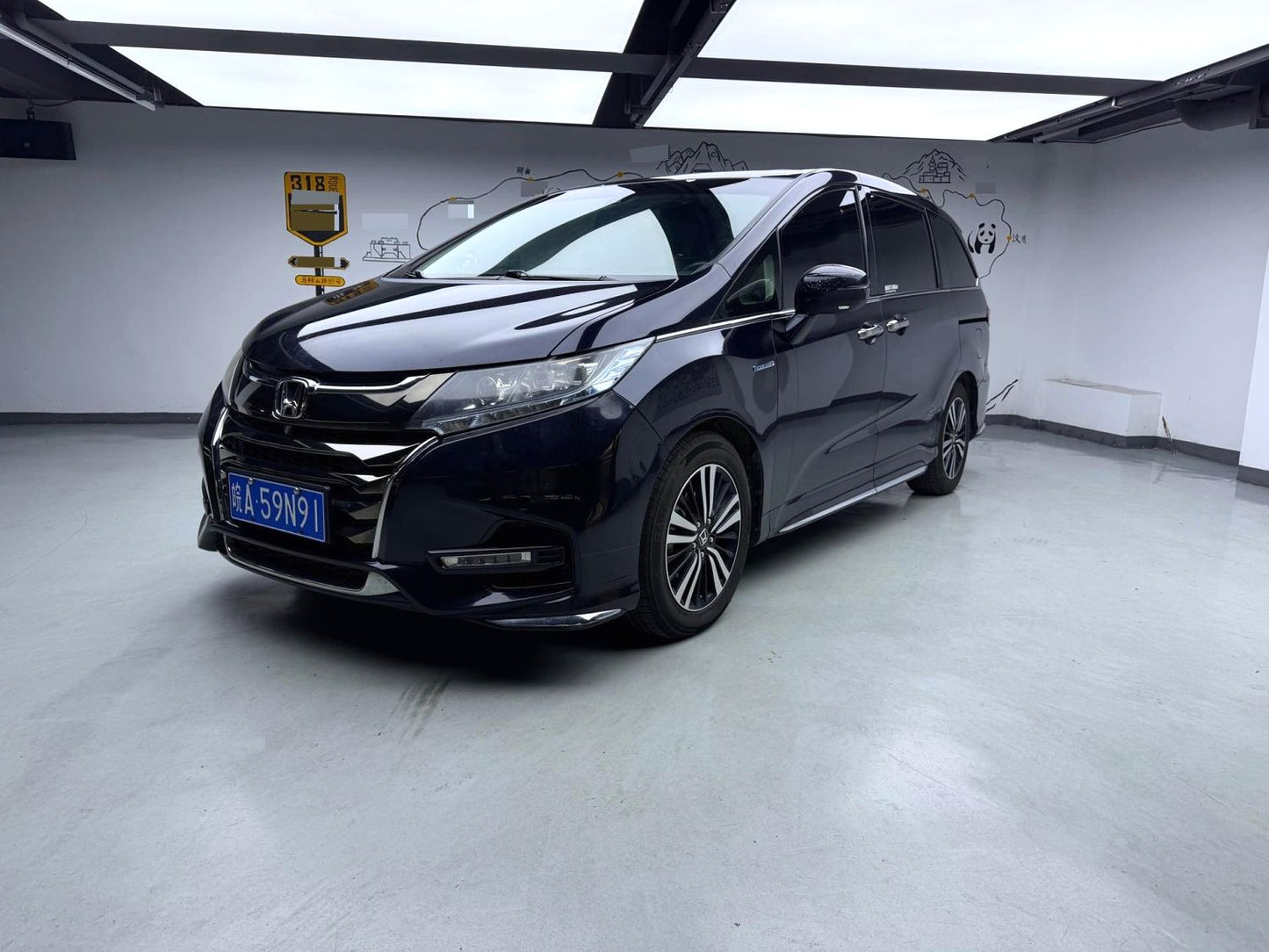 Honda Odyssey 2019 eHEV|2.0L Sharp Ultimate Edition E-CVT Automatic Transmission