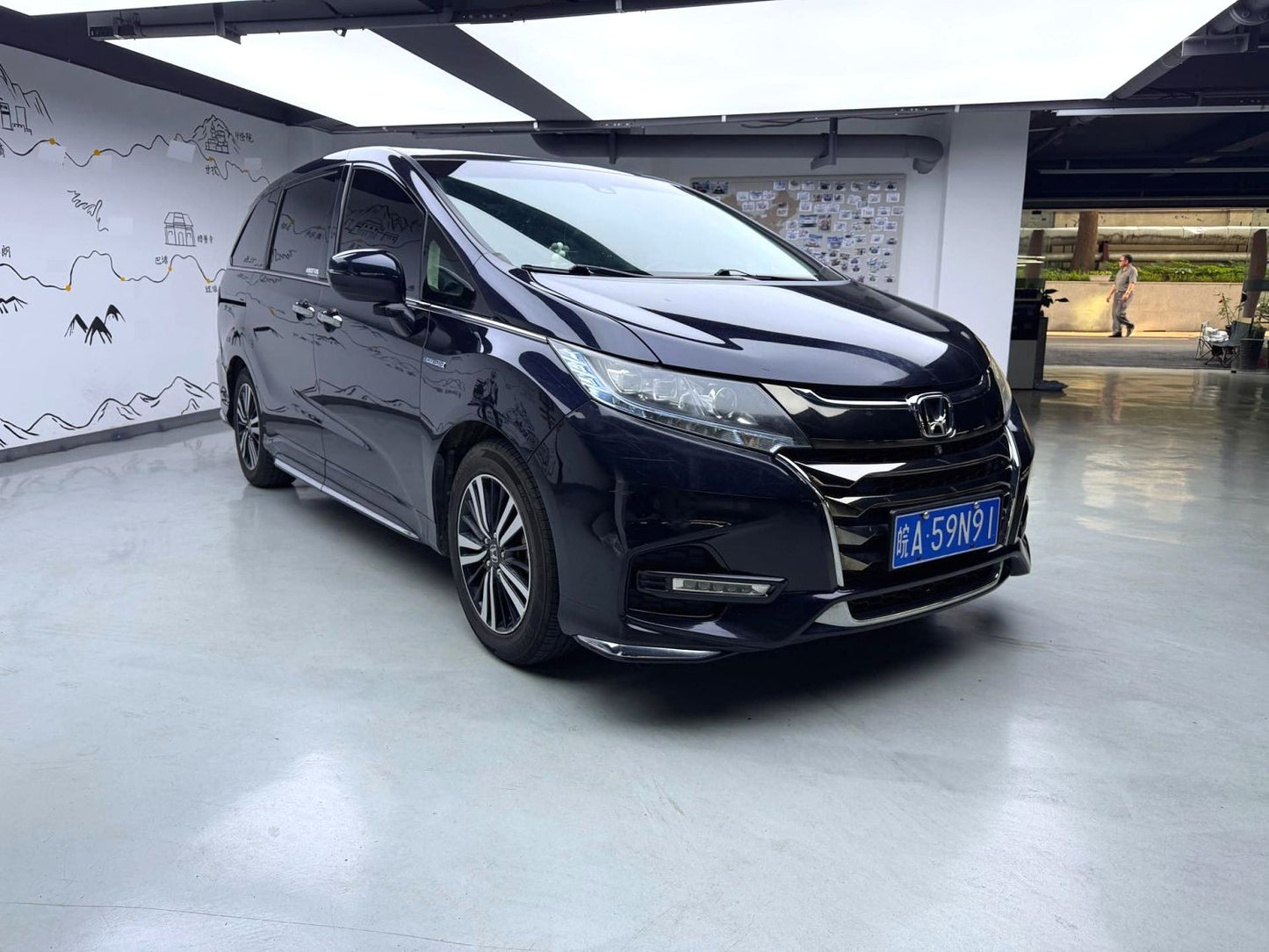 Honda Odyssey 2019 eHEV|2.0L Sharp Ultimate Edition E-CVT Automatic Transmission