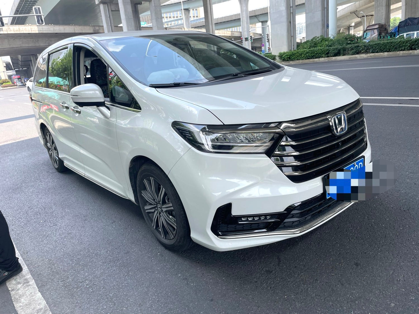 Honda Odyssey 2022 eHEV|2.0L Sharp Joy Edition FWD E-CVT Automatic Transmission