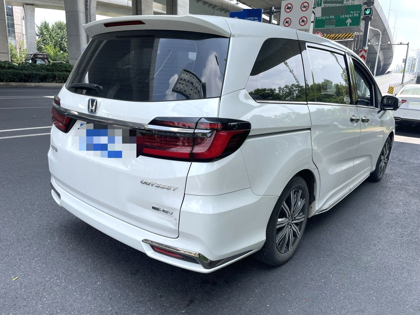Honda Odyssey 2022 eHEV|2.0L Sharp Joy Edition FWD E-CVT Automatic Transmission