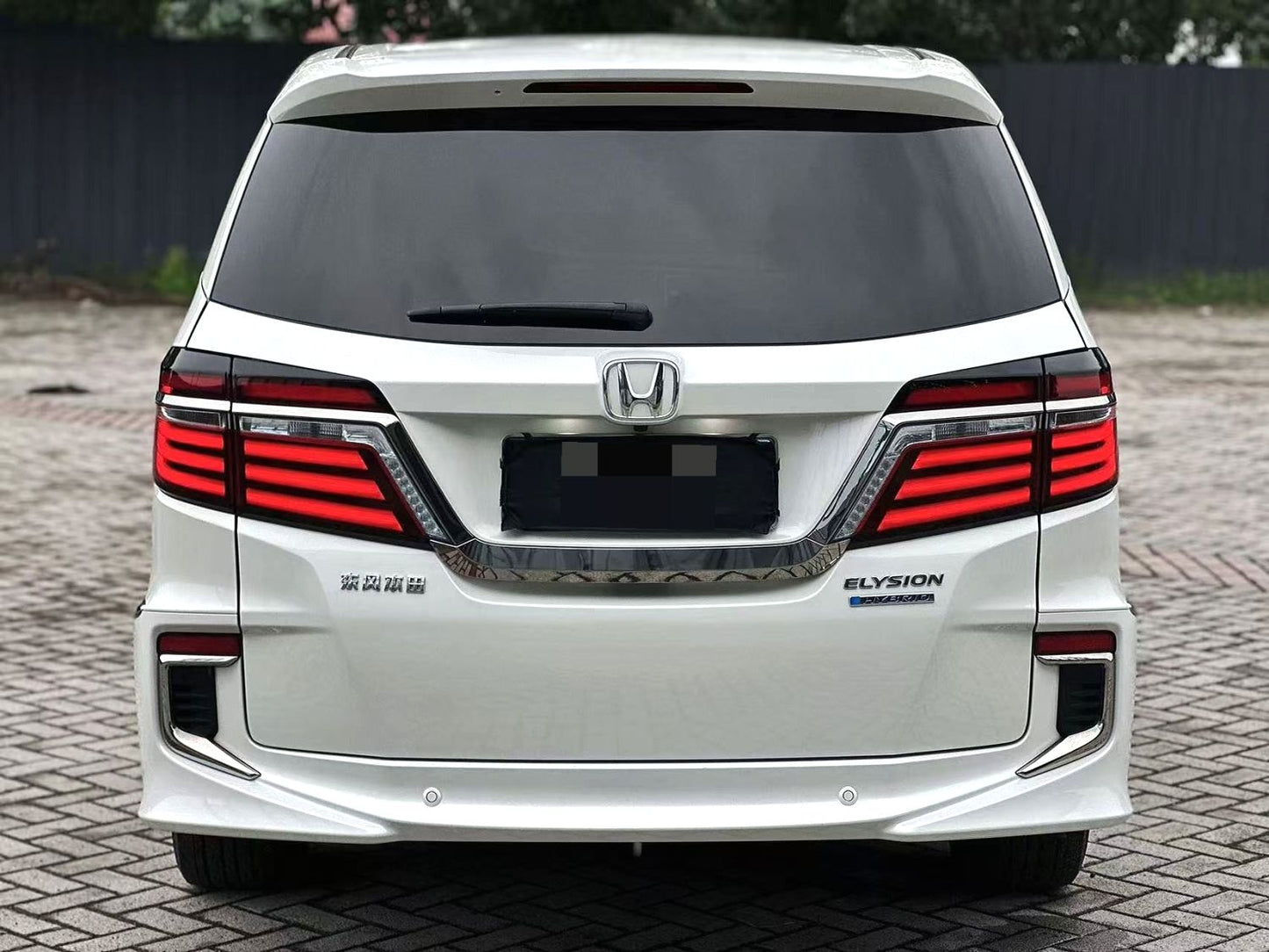Honda Elysion 2019 eHEV|2.0L Luxury Edition E-CVT Automatic Transmission