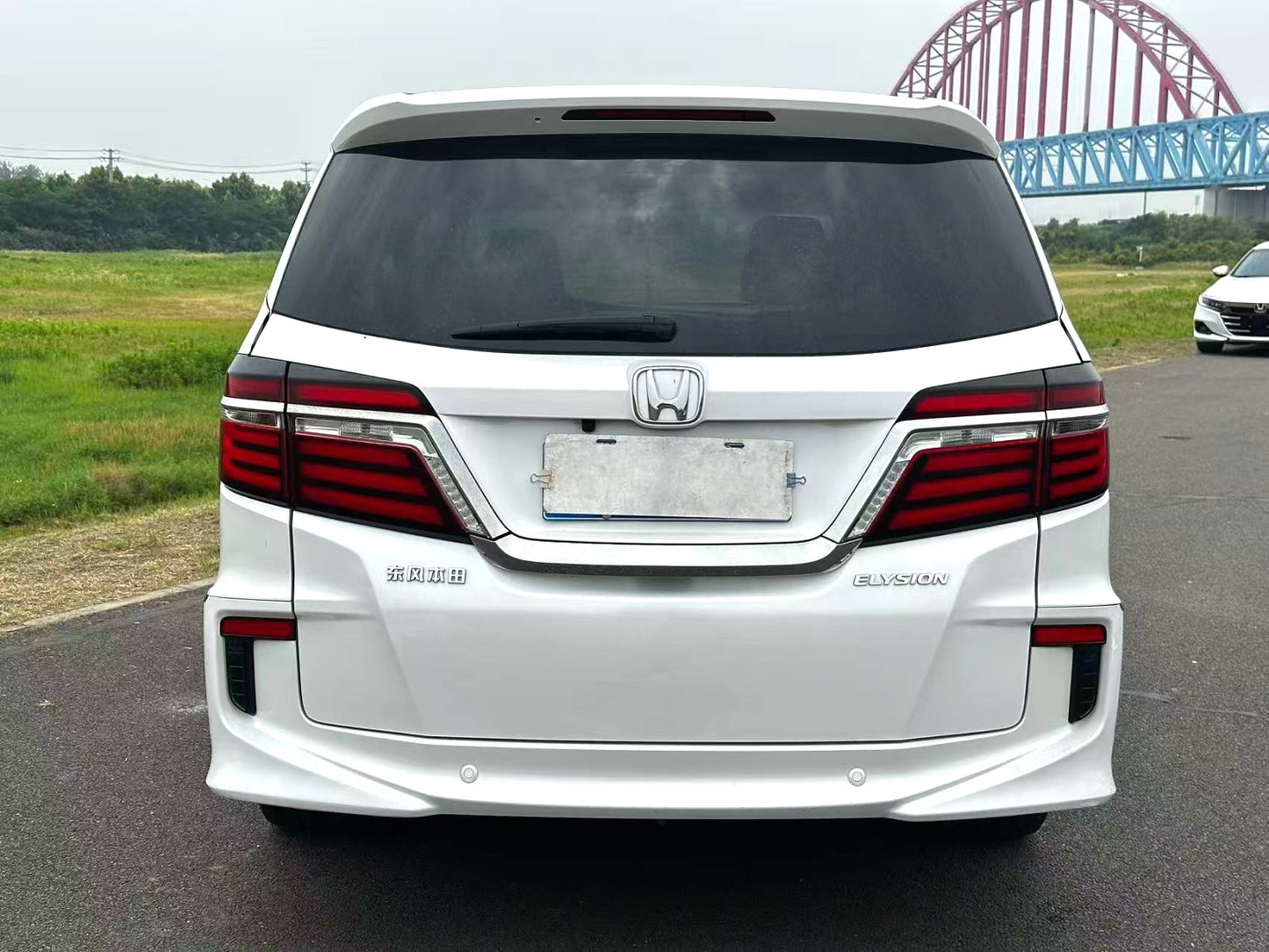 Honda Elysion 2016 Model|2.4L Comfort Trim CVT Automatic Transmission