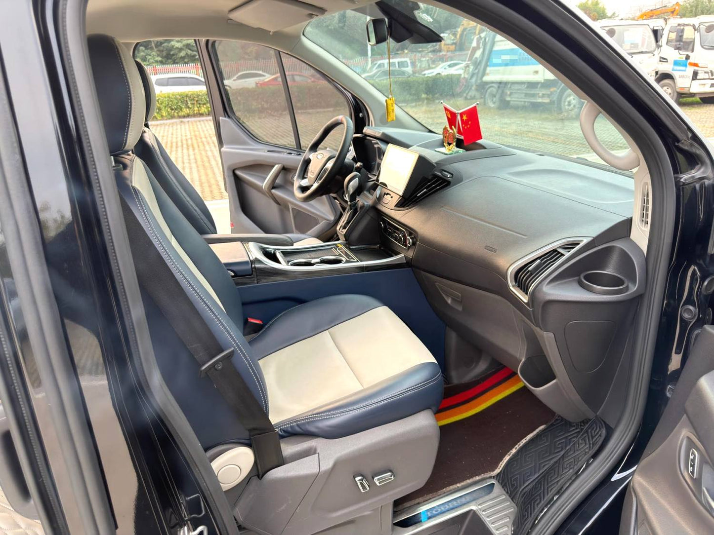 Ford Tourneo 2020 Model | 2.0T EcoBoost Business Cabin Edition FWD 6AT Automatic MPV