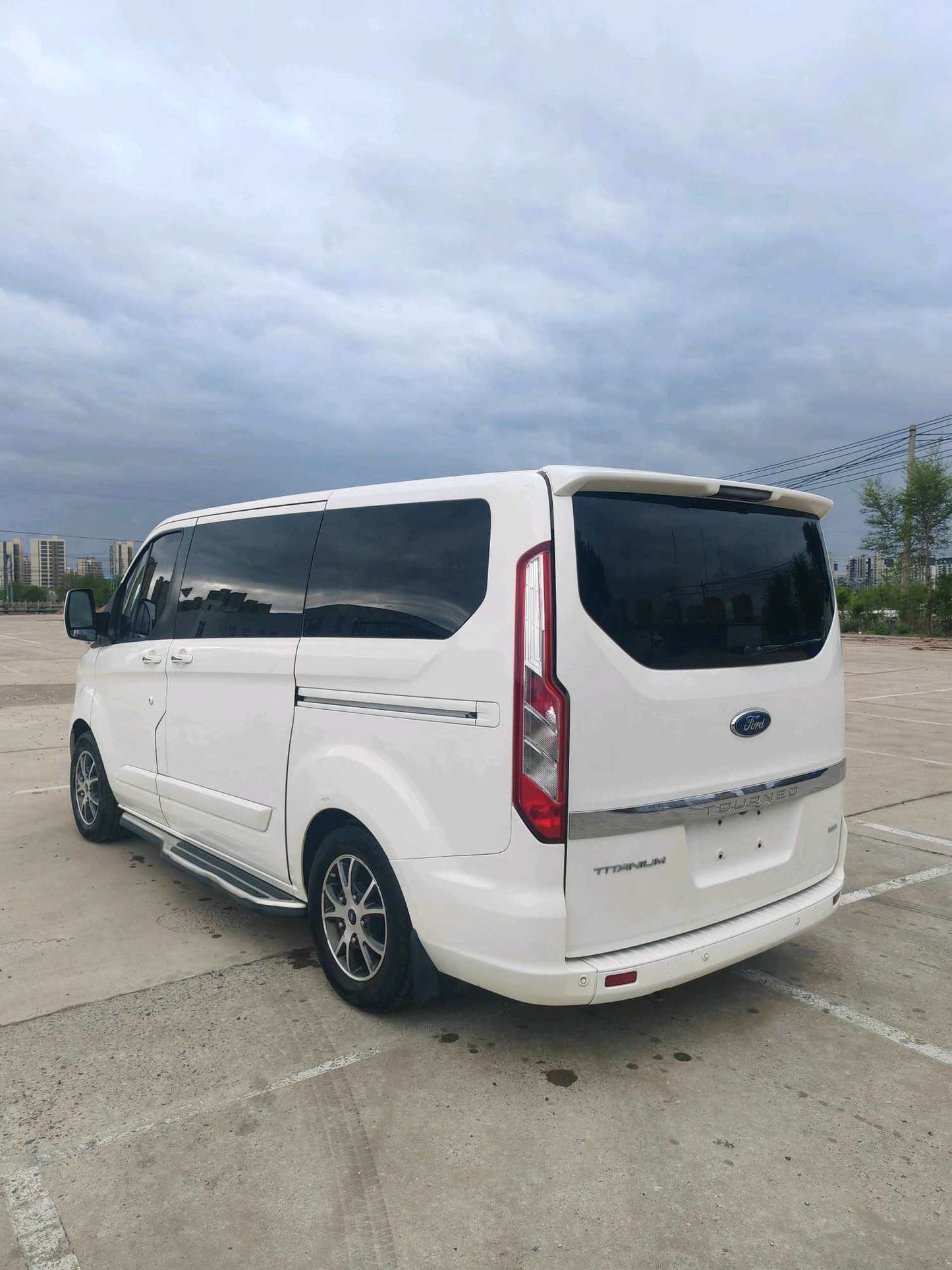 Ford Tourneo 2018 Model | 2.0T EcoBoost Flagship Edition FWD 6AT Automatic MPV