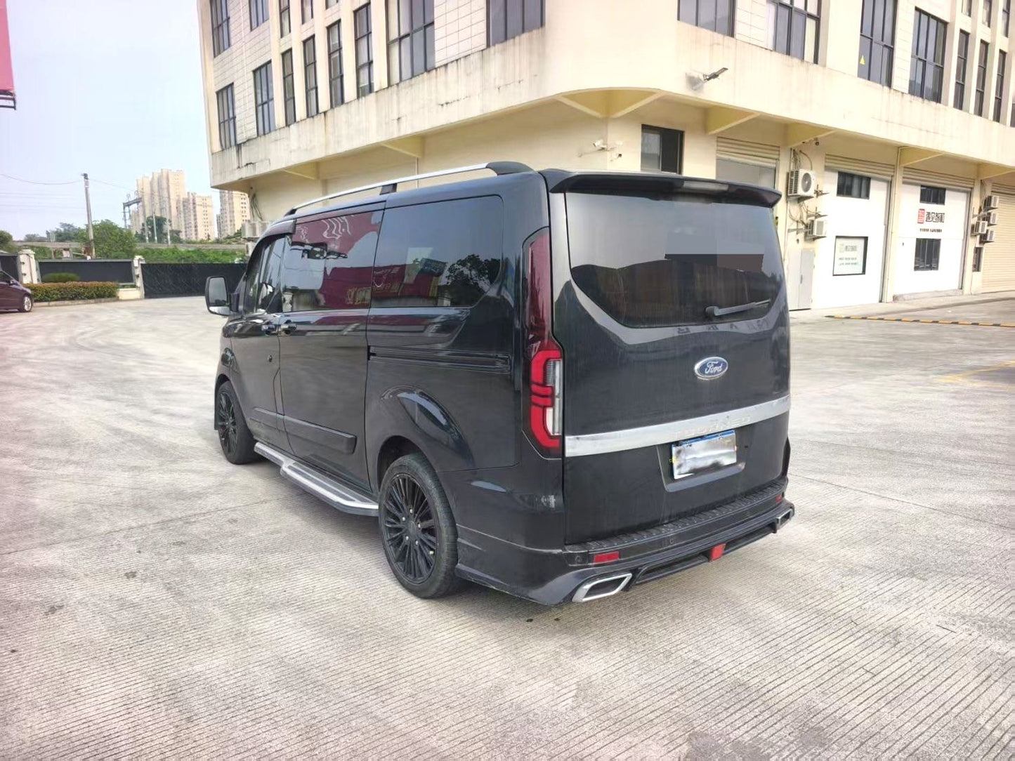 Ford Tourneo 2024 Model | 2.0T EcoBoost Premium Plus Edition FWD 6AT Automatic MPV