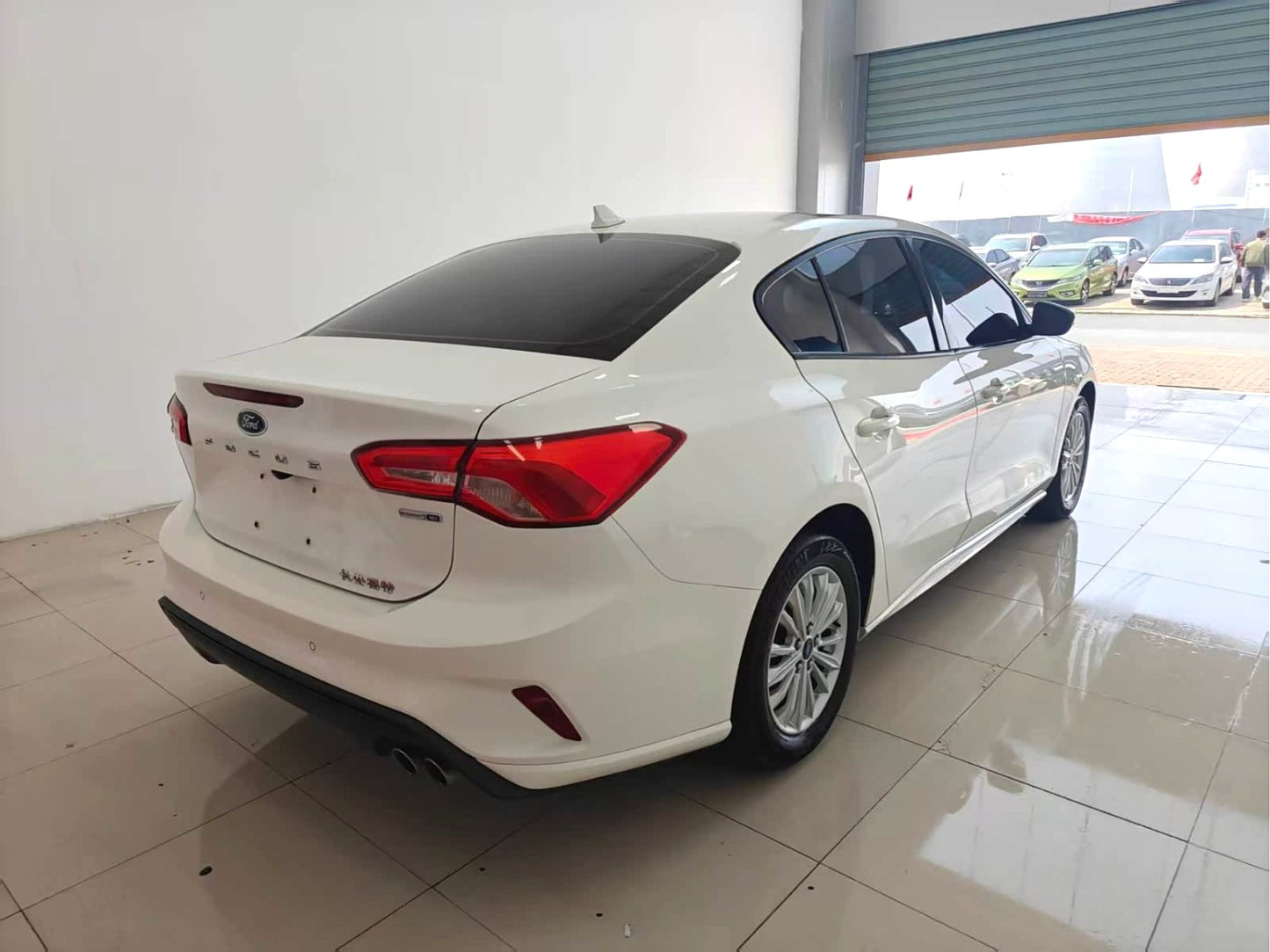 Ford Focus 2017 Model | 1.6L Comfort Smart Edition FWD 6DCT Automatic Compact Gasoline Hatchback