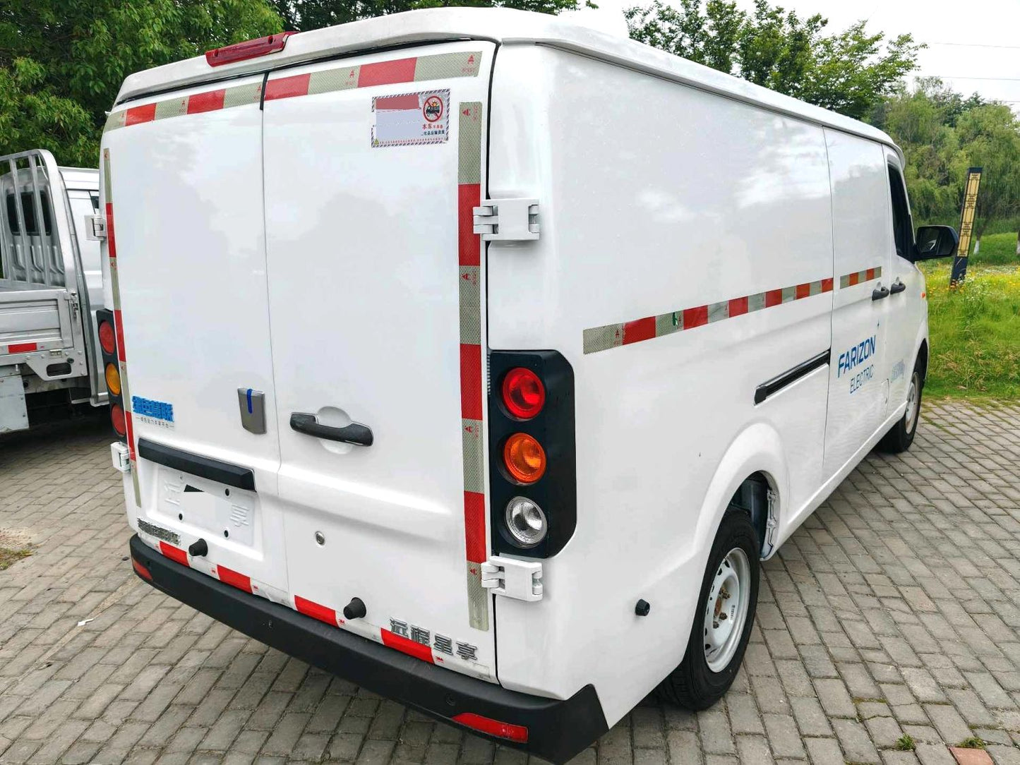 Geely Farizon Starwise V6E 2023 Model | CATL 41.86kWh Value Edition Automatic Closed Van