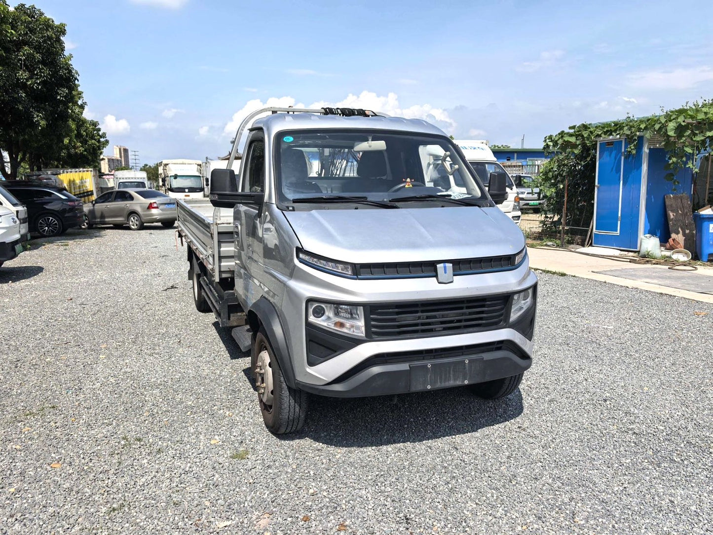 Farizon Sharp F3E 2023 Model | CATL 55.7kWh Automatic Electric Flatbed Truck