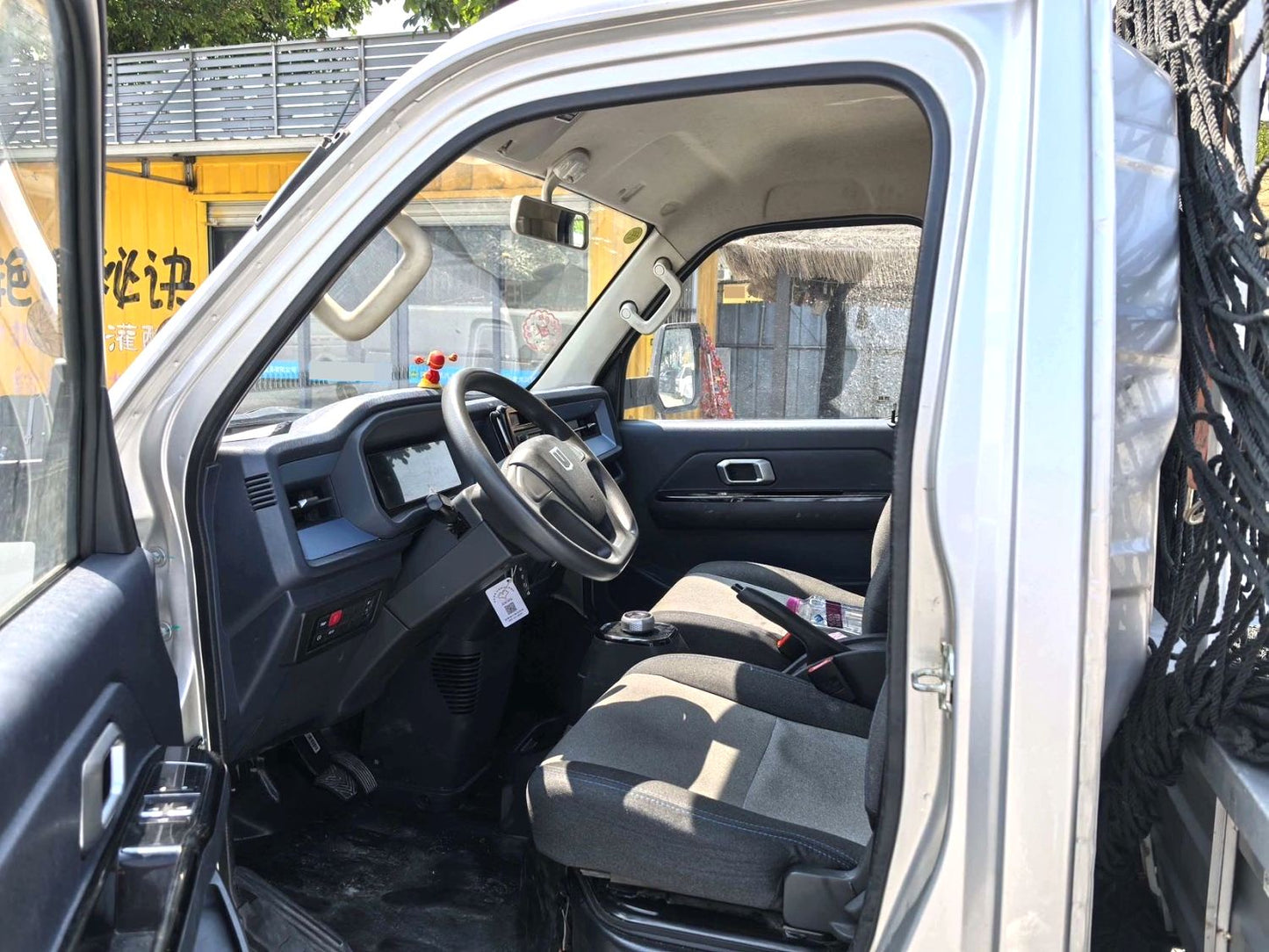 Farizon Sharp F3E 2023 Model | CATL 55.7kWh Automatic Electric Flatbed Truck