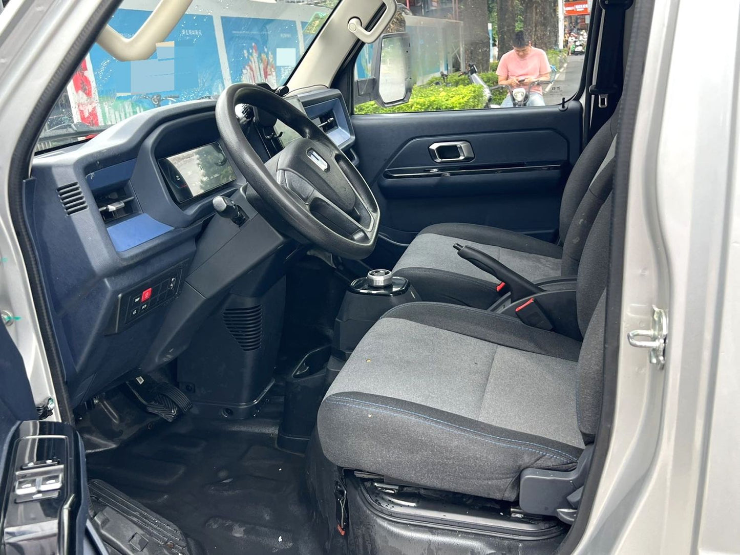 Geely Farizon Sharp F3E 2024 Model | 3.5T 3.7m Single Cab Pure Electric Box Light Truck Automatic