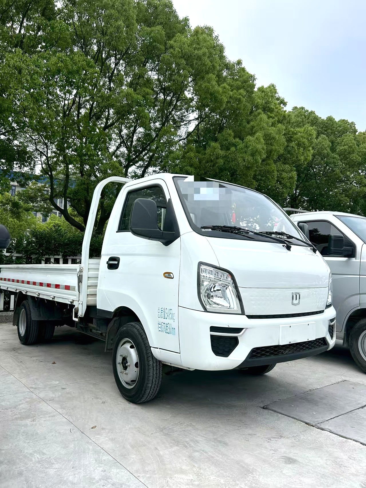 Geely Farizon Starwise F5E EV 2025 Model | Automatic Electric Flatbed Truck