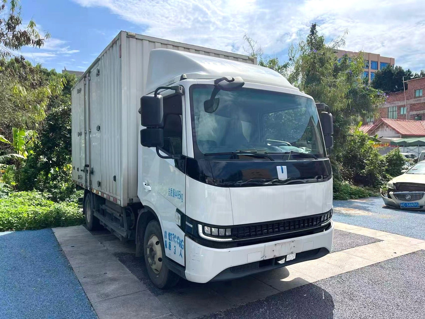 Geely Farizon Starwise H8E EV | Automatic Electric Commercial Vehicle Box Van