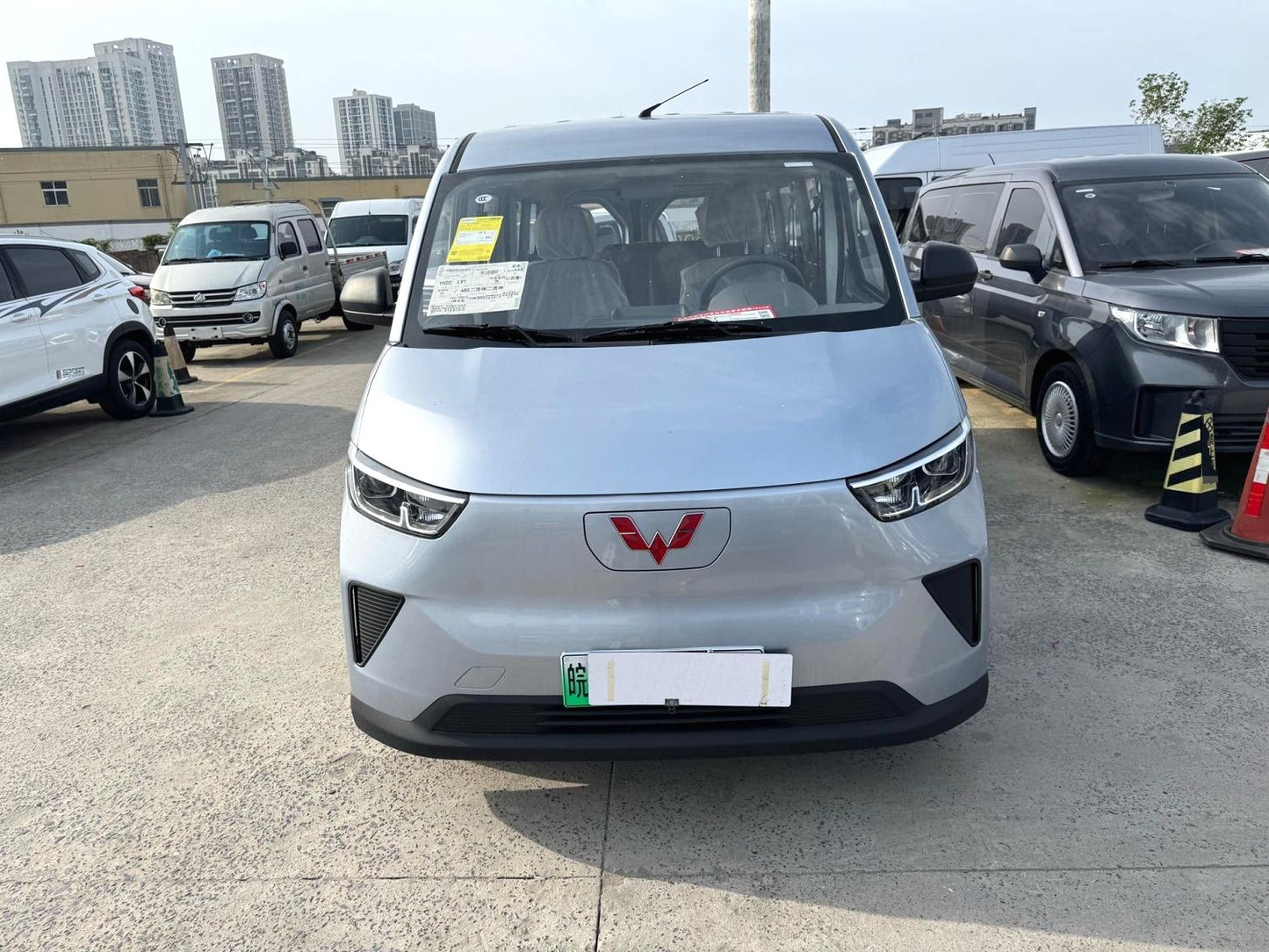 Wuling Yangguang 2024 Model | Comfort Version Passenger Van 300km Range 75kW Automatic
