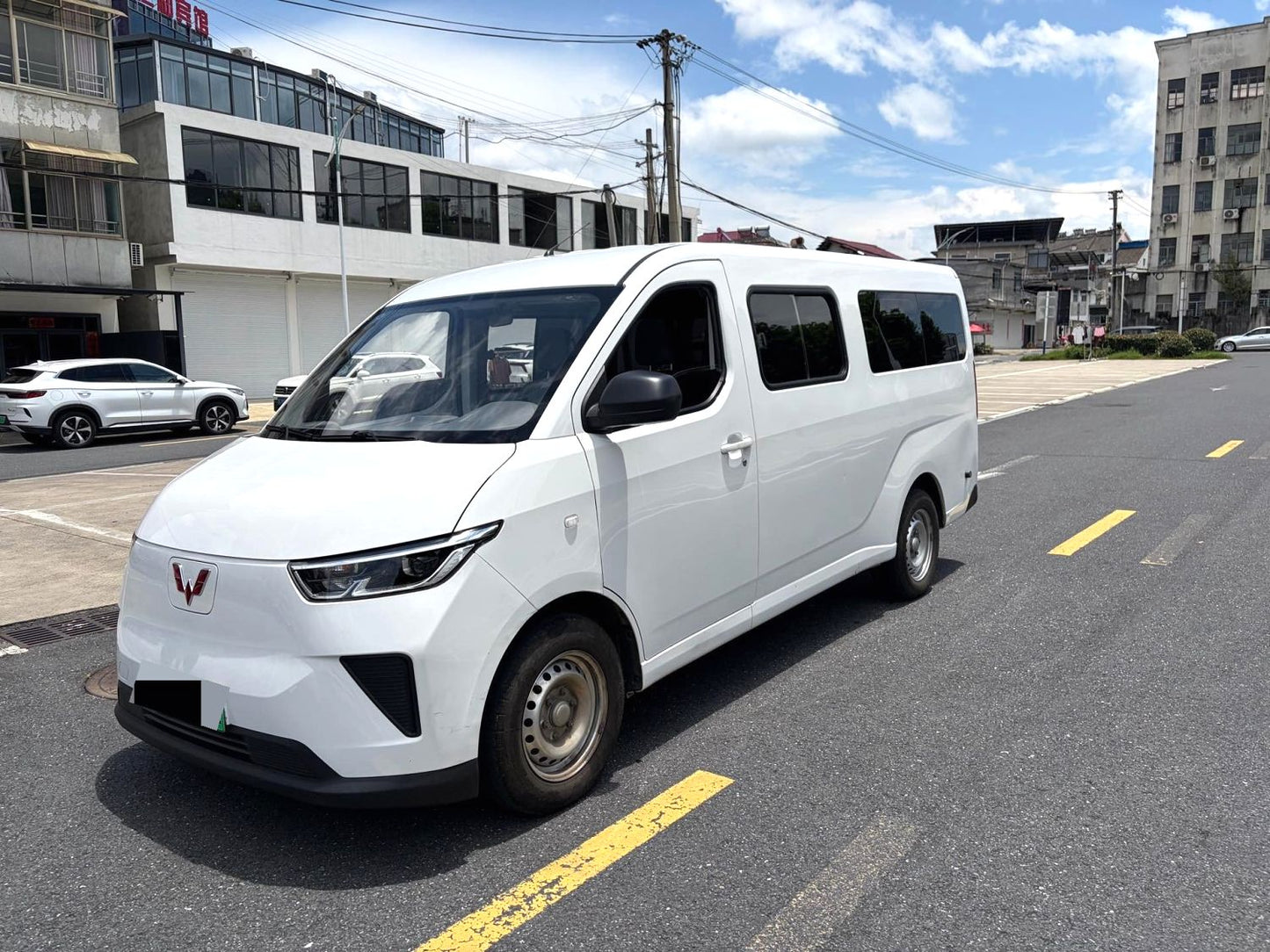 Wuling Yangguang 2025 Model | Comfort Version Passenger Van 400km Range Automatic