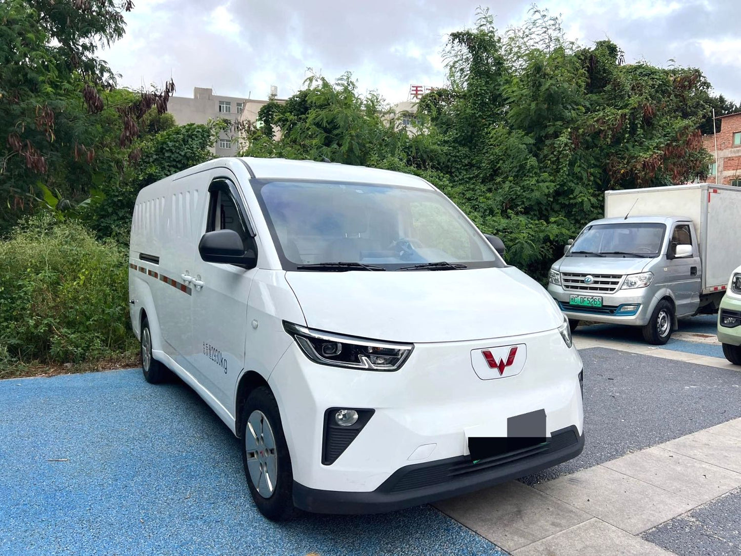 Wuling Yangguang 2024 Model | Comfort Version Window-Closed Van 300km Automatic
