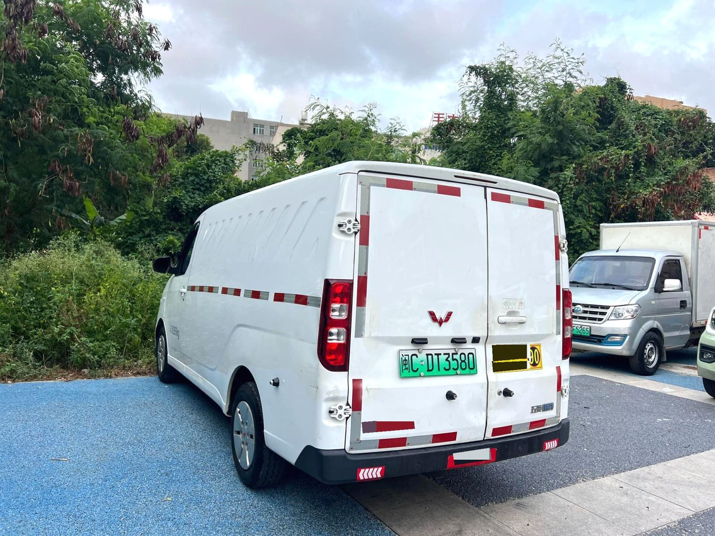 Wuling Yangguang 2024 Model | Comfort Version Window-Closed Van 300km Automatic