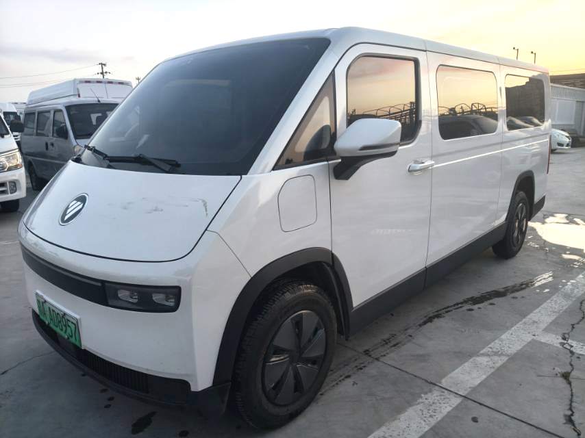 Foton View i9 2025 Model | Zhiyuan Edition Multi-Purpose Long Wheelbase FWD Flat Roof Single Tire 6-Seater Automatic Passenger Van