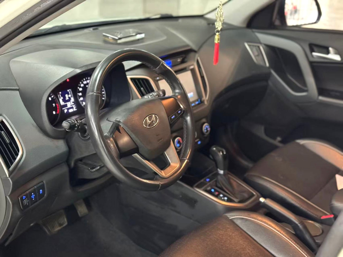 Used 2015 Hyundai ix25 1.6L GLS 2WD (FWD) Intelligent Edition interior photo for China car export