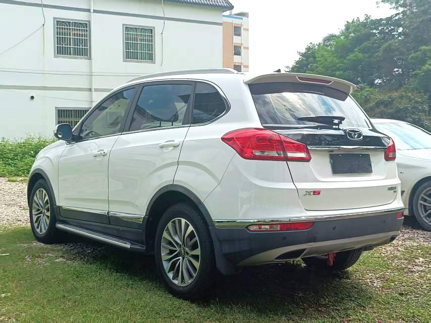 Used KAIYI X5 2017 1.5T CVT Flagship Edition front view for China car export