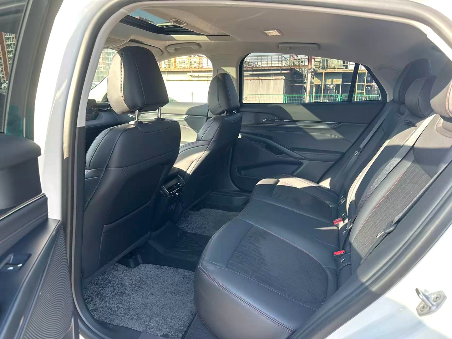 Used Ford Mondeo 2023 2.0T EcoBoost 245 Luxury Automatic